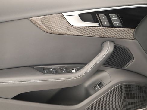 Certified 2024 Audi S4 Premium Plus image 23