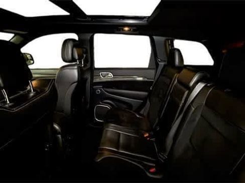 Used 2014 Jeep Grand Cherokee SRT8 w/ Luxury Group II image 5