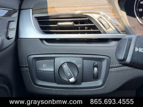 Used 2018 BMW X2 sDrive28i w/ Convenience Package FWD image 24