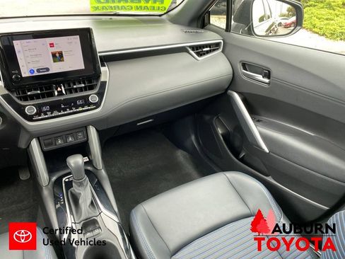 Certified 2023 Toyota Corolla Cross AWD Hybrid w/ Convenience Package image 30