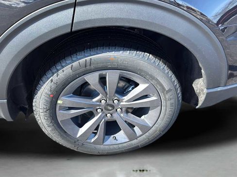 New 2026 Ford Explorer Active AWD/4WD image 71