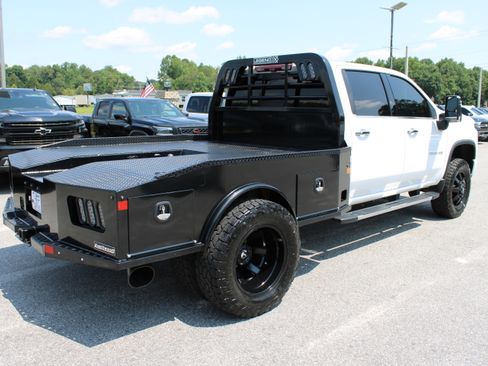 Used 2021 Chevrolet Silverado 3500 High Country AWD/4WD image 6