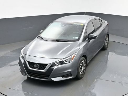 Used 2022 Nissan Versa S image 18