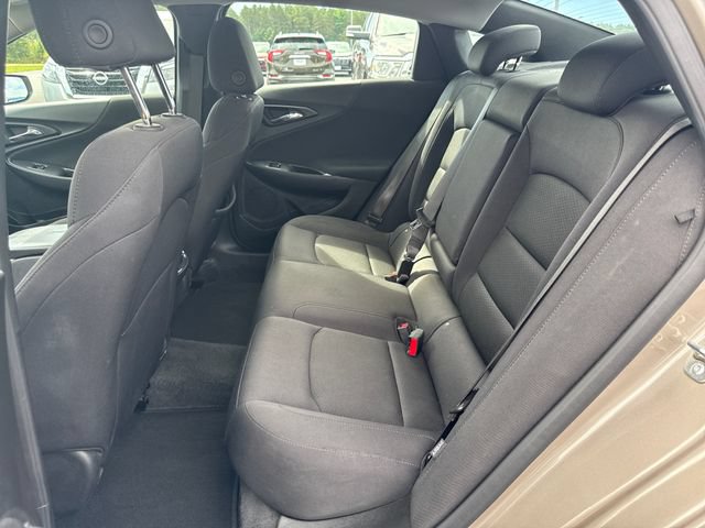 Used 2025 Chevrolet Malibu LT FWD image 24