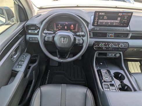 Used 2026 Honda Passport RTL image 8