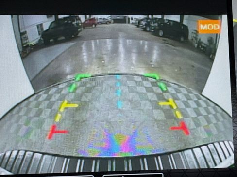 Used 2023 Nissan Armada SL image 18