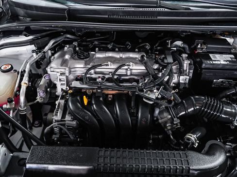 Certified 2022 Toyota Corolla LE FWD image 30