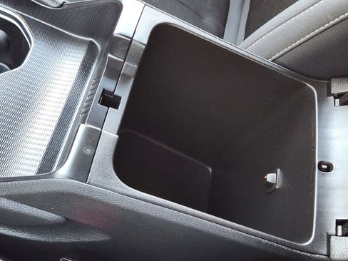 Used 2025 Jeep Grand Cherokee Laredo w/ Luxury Tech Group I image 21