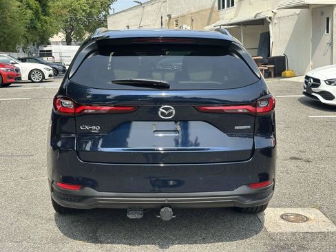 Used 2025 MAZDA CX-90 Plug-In Hybrid w/ Preferred AWD/4WD image 4