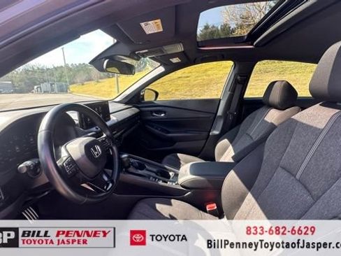 Used 2023 Honda Accord Sport image 12