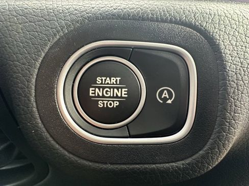 Certified 2025 Mercedes-Benz GLE 450 4MATIC Coupe image 25