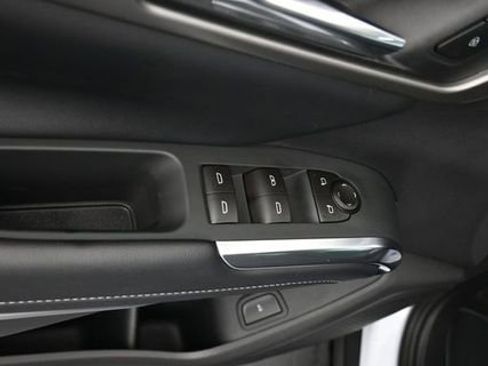 New 2026 Chevrolet Traverse LT image 13