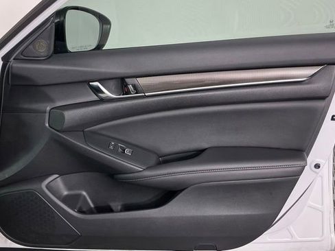 Used 2022 Honda Accord Sport image 24