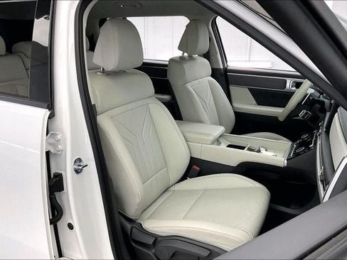 Used 2026 Hyundai Santa Fe SEL AWD/4WD image 7
