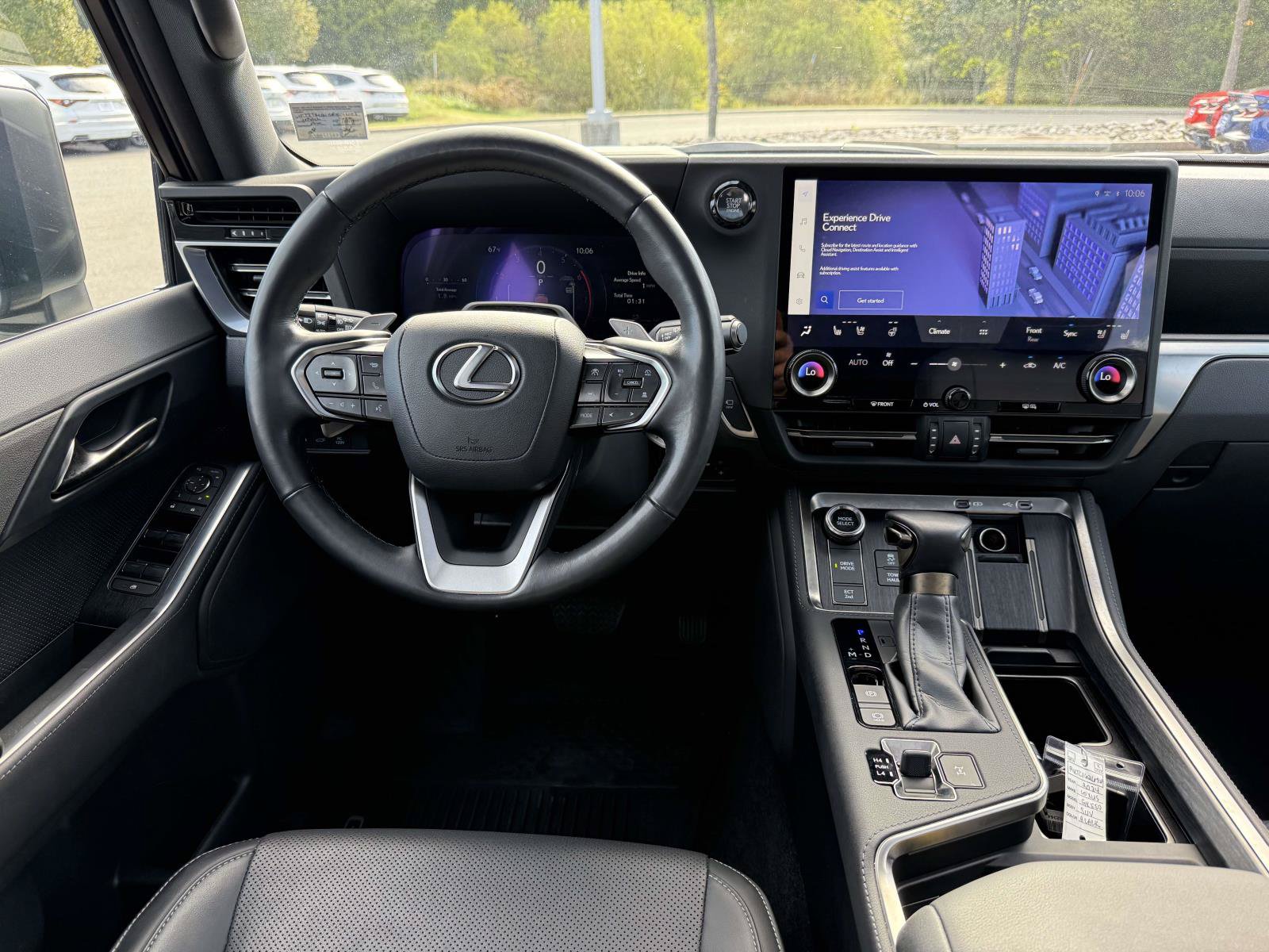 Used 2024 Lexus GX 550 w/ Accessory Package (Z1) AWD/4WD image 8