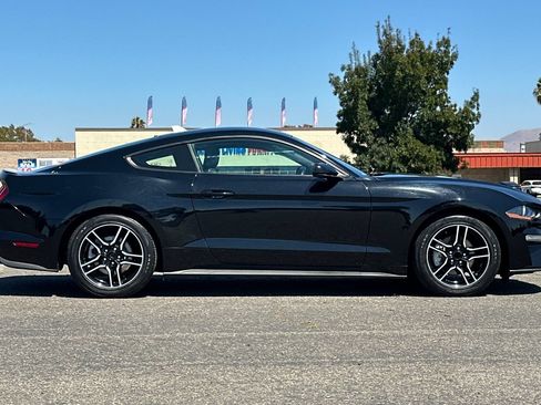 Certified 2022 Ford Mustang Premium RWD image 2