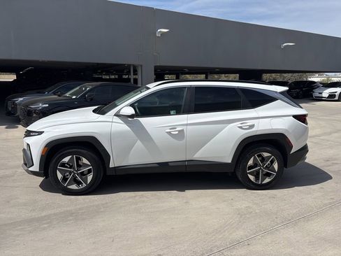 Used 2025 Hyundai Tucson SEL image 9