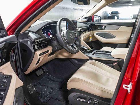 Used 2025 Acura MDX FWD w/ Technology Package image 18