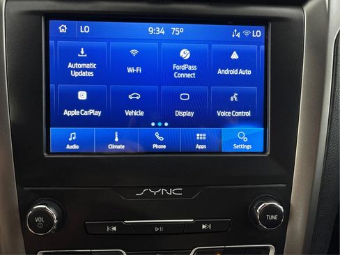 Used 2020 Ford Fusion SE FWD image 41