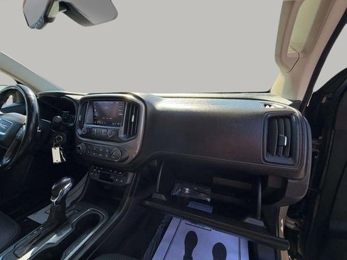 Used 2022 GMC Canyon AT4 w/ Driver Alert Package image 19