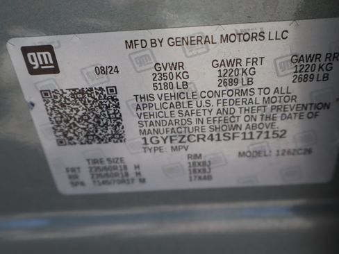 Used 2025 Cadillac XT4 Premium Luxury FWD image 33