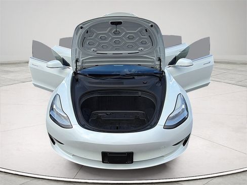 Used 2019 Tesla Model 3 Standard Range Plus image 24