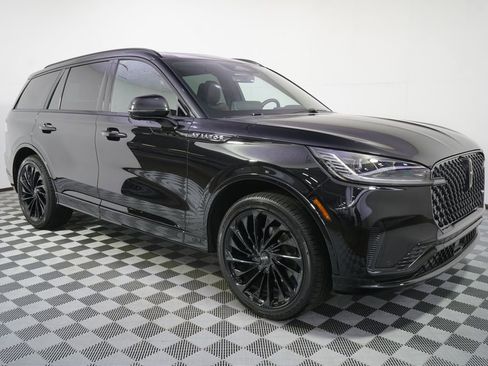 New 2026 Lincoln Aviator Reserve AWD/4WD image 8