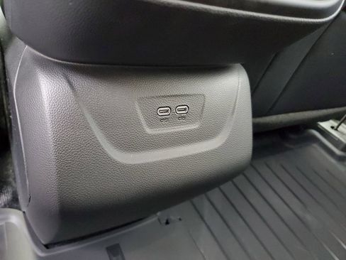 New 2026 Chevrolet Blazer EV LT AWD/4WD image 18