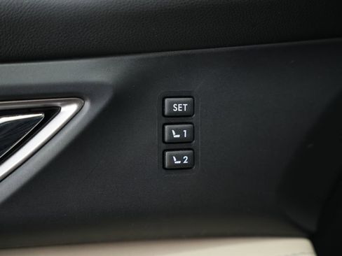 Used 2022 Subaru Ascent Limited image 48