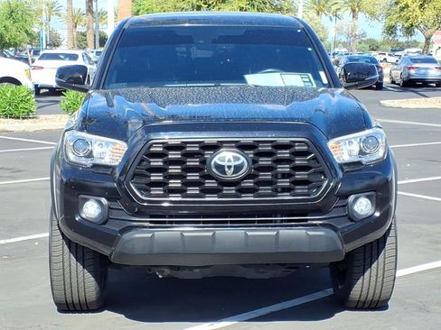 Used 2022 Toyota Tacoma TRD Off-Road w/ Technology Package image 2