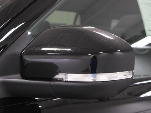 New 2026 Ford Expedition Platinum w/ Stealth Performance Package AWD/4WD image 13