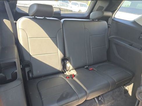 Used 2019 Chevrolet Traverse Premier w/ Redline Edition FWD image 10