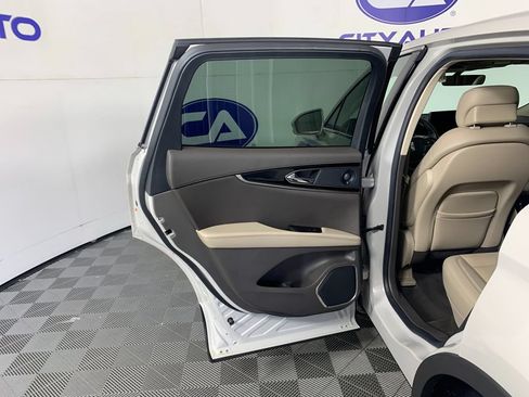 Used 2021 Lincoln Nautilus Reserve w/ Equipment Group 201A FWD image 30
