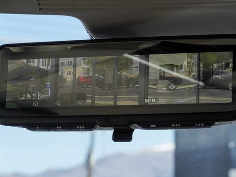 Used 2019 Nissan Armada Platinum w/ Interior Lighting Package image 35