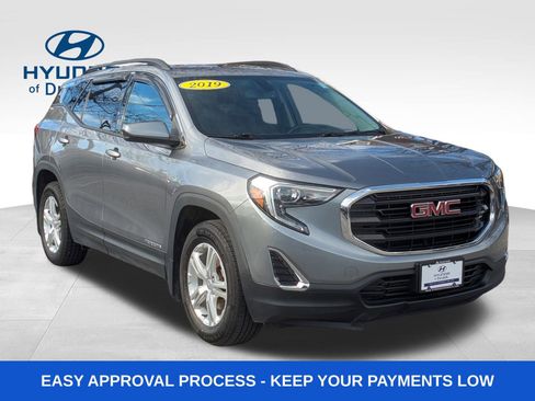 Used 2019 GMC Terrain SLE w/ Driver Convenience Package image 11