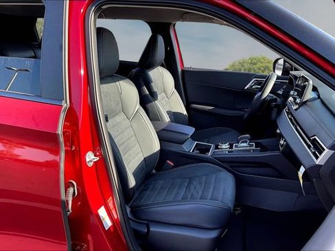 New 2026 Nissan Rogue SL AWD/4WD image 11