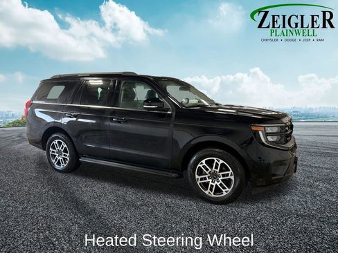 Used 2025 Ford Expedition Active image 12