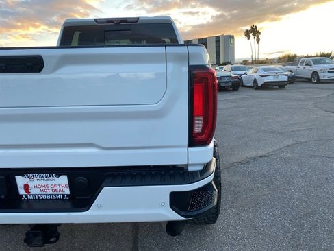 Used 2020 GMC Sierra 2500 Denali w/ Denali Ultimate Package image 24