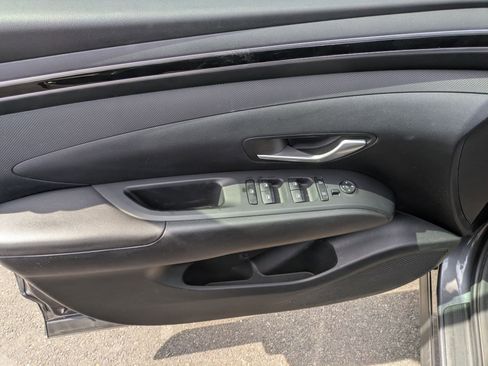 Certified 2023 Hyundai Tucson SEL AWD/4WD image 9