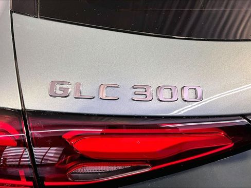 New 2026 Mercedes-Benz GLC 300 4MATIC image 6