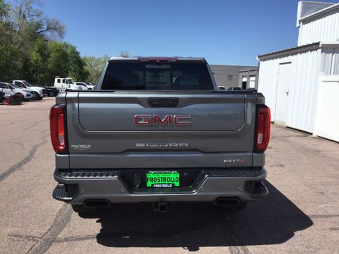 Used 2019 GMC Sierra 1500 AT4 w/ Off Road Performance Package AWD/4WD image 4