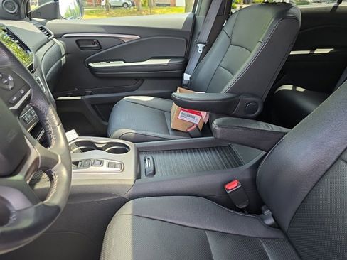 Used 2023 Honda Passport EX-L image 21