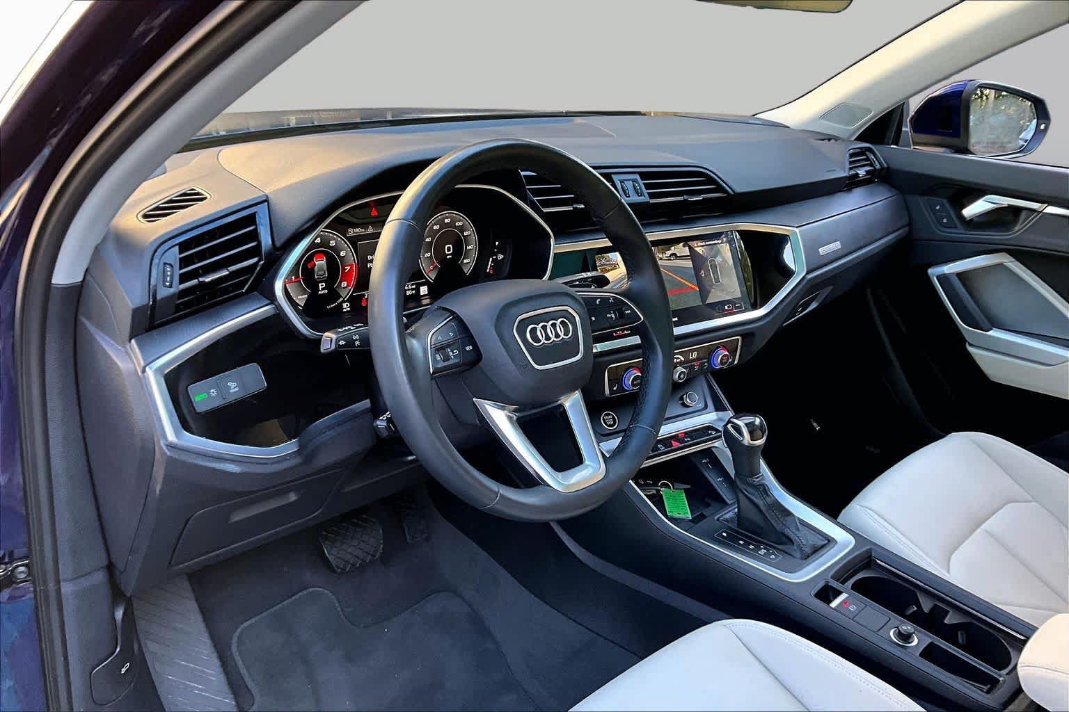 Used 2024 Audi Q3 2.0T Premium Plus AWD/4WD image 18