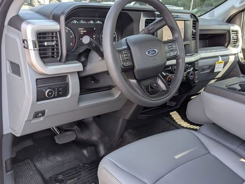 New 2025 Ford F350 XL w/ XL Chrome Package image 9