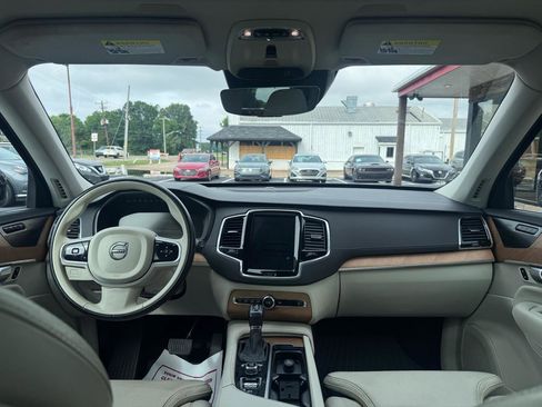 Used 2019 Volvo XC90 T6 Inscription w/ Protection Package Premier AWD/4WD image 16