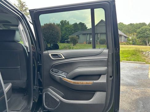 Used 2019 GMC Yukon XL Denali w/ Denali Ultimate Package AWD/4WD image 63