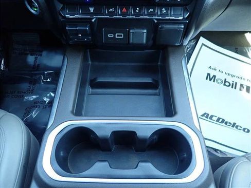 Used 2022 Chevrolet Silverado 2500 LTZ w/ LTZ Convenience Package AWD/4WD image 22