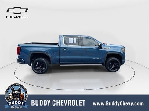 Used 2025 GMC Sierra 1500 Denali w/ Denali Reserve Package AWD/4WD image 9
