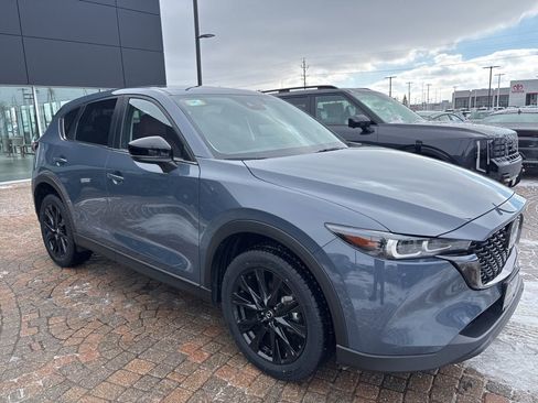 Used 2023 MAZDA CX-5 Carbon Edition image 3