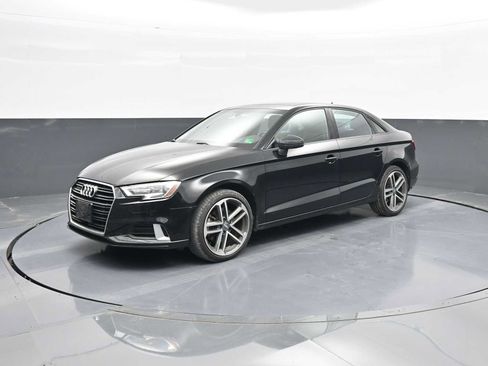 Used 2018 Audi A3 2.0T Premium image 4